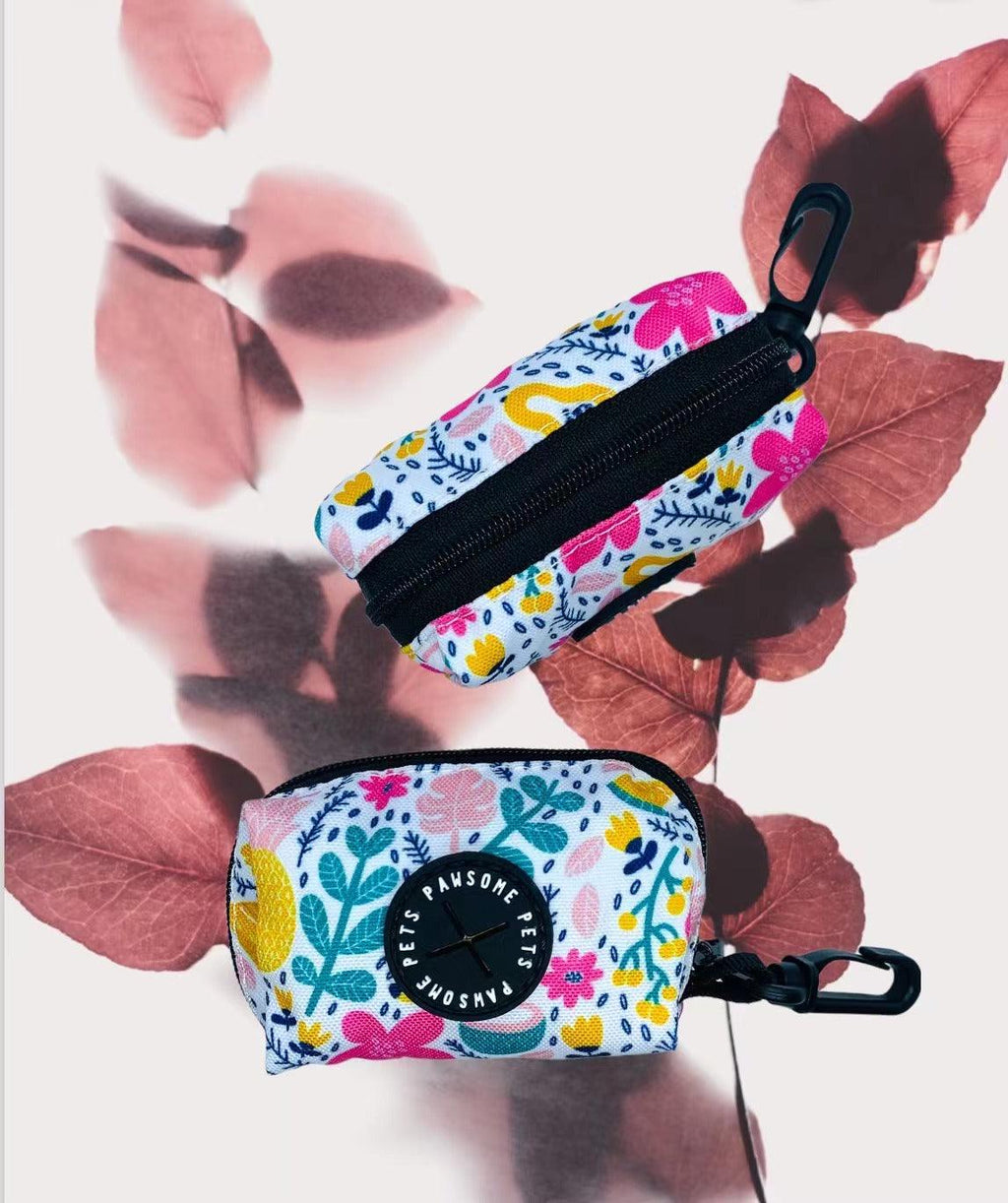 Wonderland Waste Bag Holder
